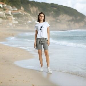 Women's Shorts Ash Gray Old Navy Boyfriend Shorts Mid-Rise Jean Shorts